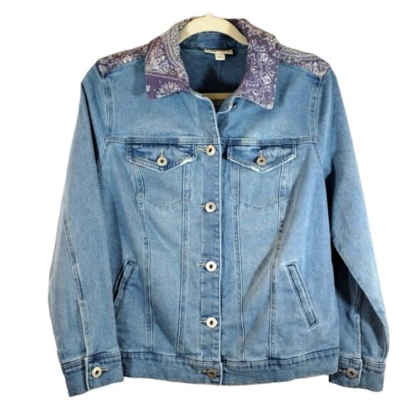 L Style & Co Blue Bandana Jean Jacket Roses Light Wash Trucker Denim NWT PS - Picture 1 of 9